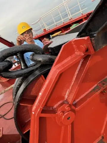 Anchors & Anchor Chains (photo 9)