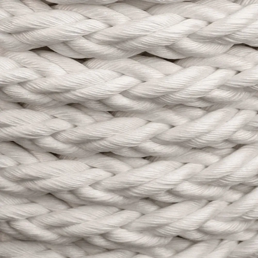 Coil of synthetic mooring rope